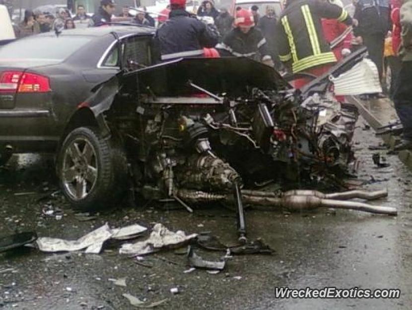 Audi A8 Wrecked in Romania
