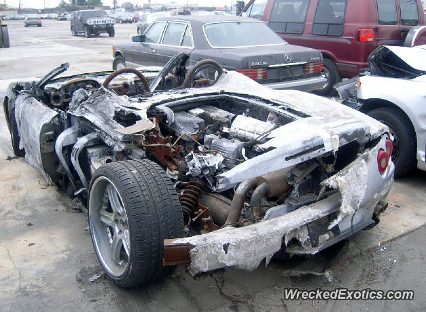 2002 Ferrari 360 Spider Wrecked in Los Angeles, California